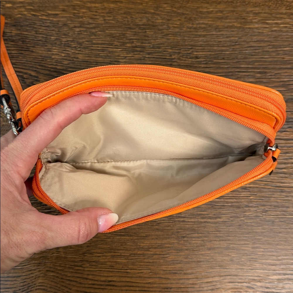 Coach Vibrant Pink and Orange Double Zip Signature Logo Wristlet Clutch Wallet! - Picture 11 of 12